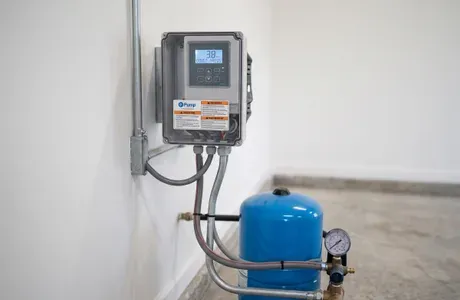 Constant pressure control system on a well